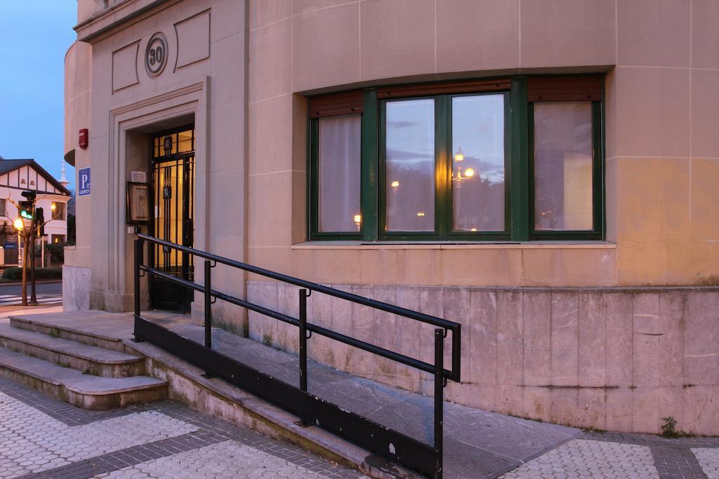 Apartamentos Grosen سان سيباستيان الغرفة الصورة